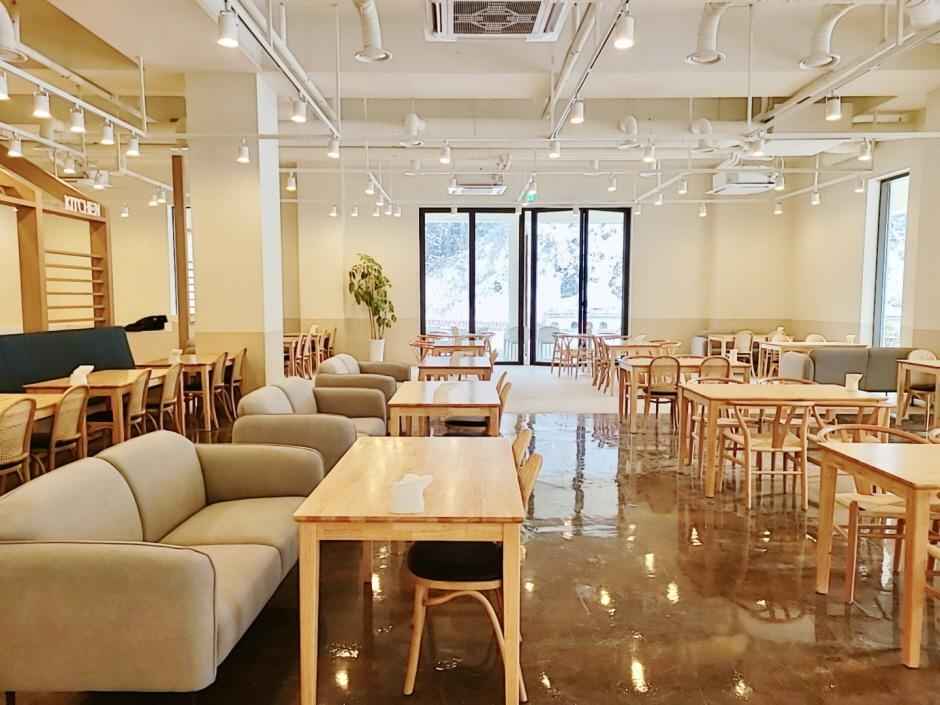 영월 탑스텐리조트 동강시스타 이미지 8