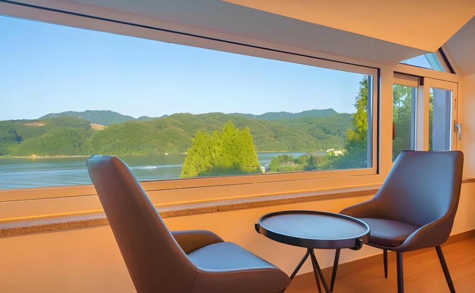 가평 스테이고재325리조트 이미지 8