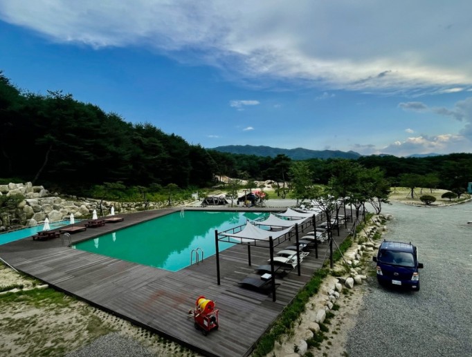용화산테마파크캠핑장 이미지 1
