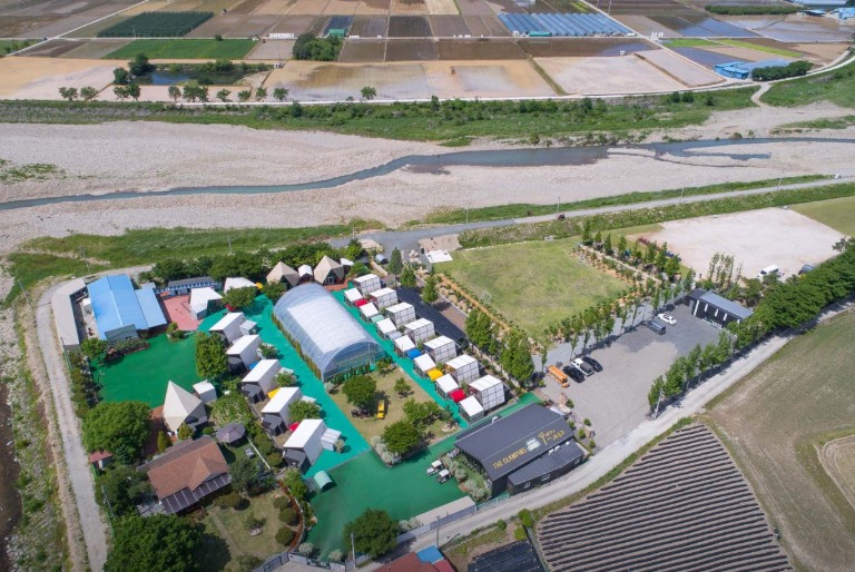 두바퀴로가는자동차 이미지 7