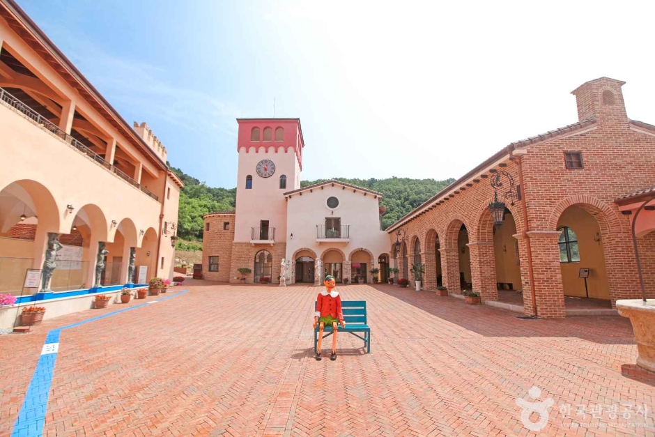 이탈리아 마을 피노키오와 다빈치 테마파크 이미지 5