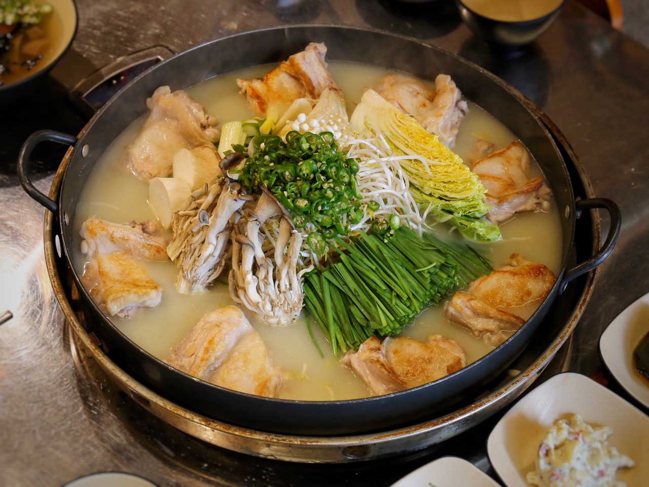 부막숯불닭갈비 수원세류점 이미지 5