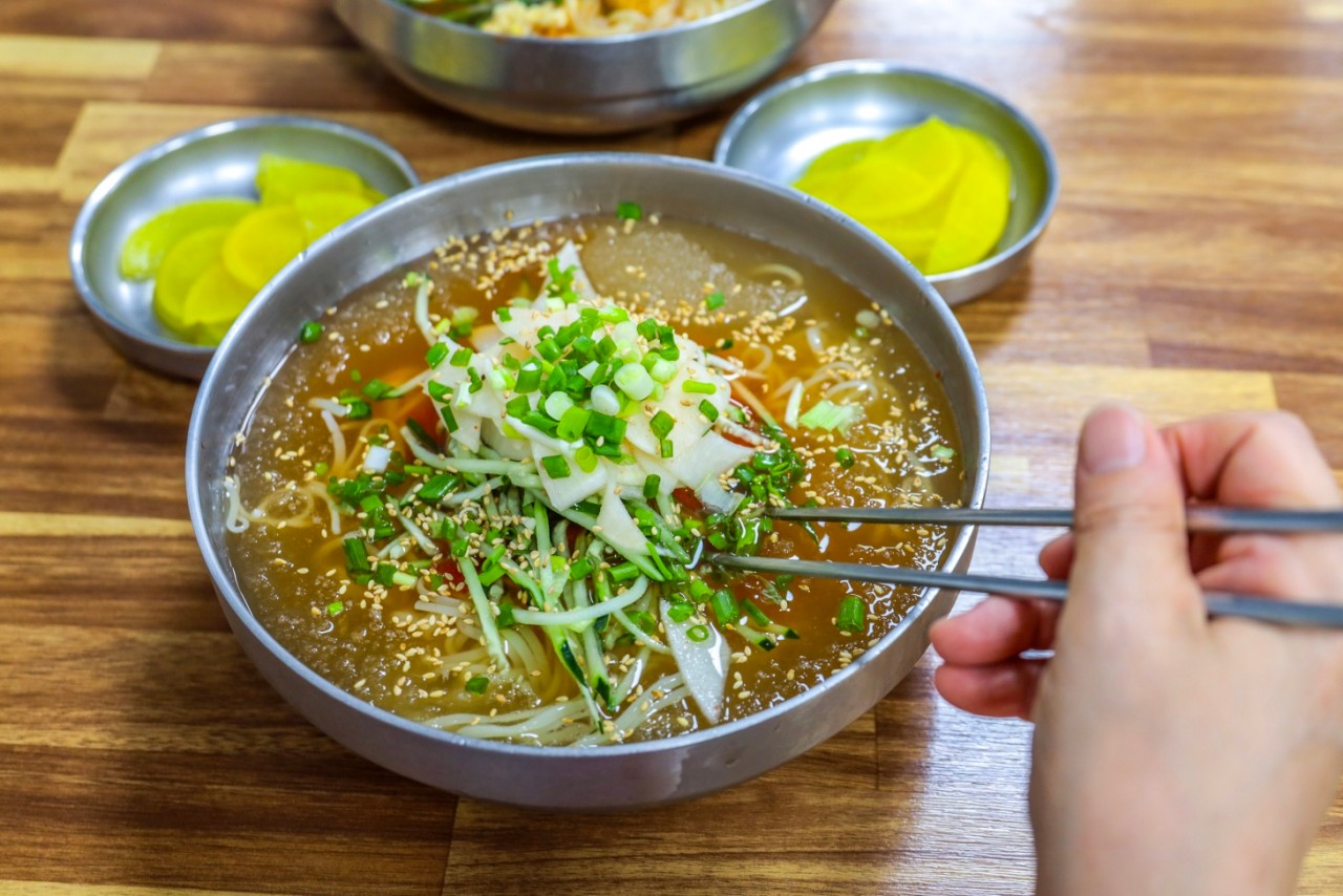 박용자경주명동쫄면 본점 이미지 4