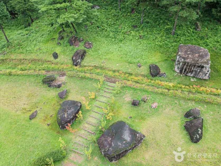 화순 고인돌군 유적 [유네스코 세계유산] 이미지 1