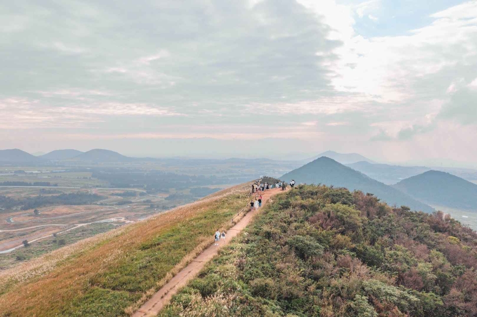 새별오름 이미지 3