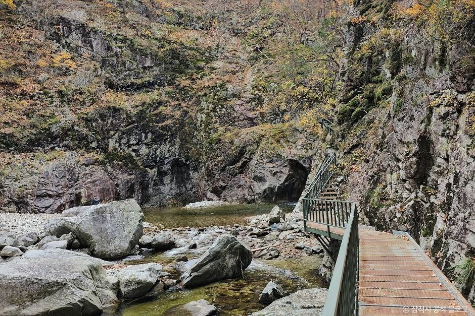 삼척 덕풍계곡 트레킹 이미지 4