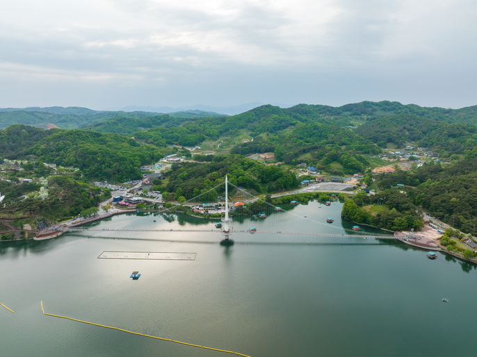 예당호 출렁다리 (음악분수) 이미지 1