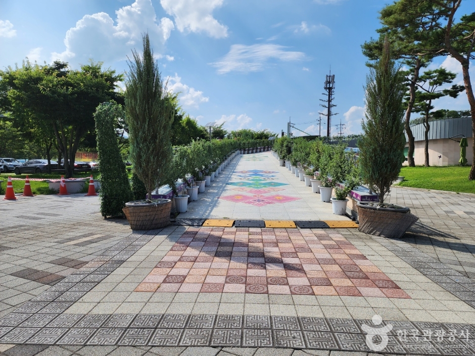 거창 창포원 이미지 2