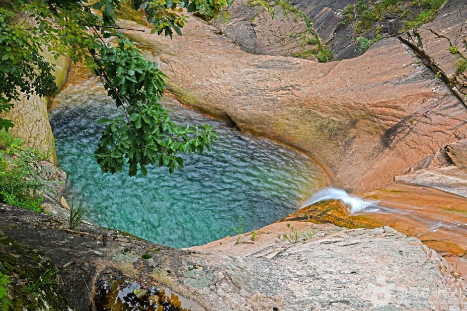 양양 오색 용소폭포 이미지 2