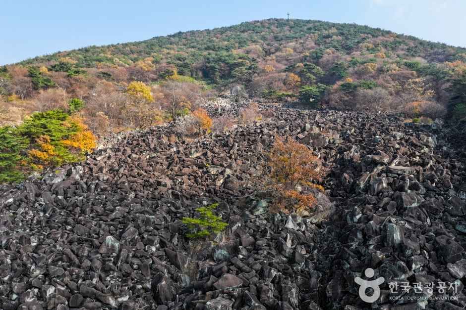경남 밀양 만어사 이미지 1