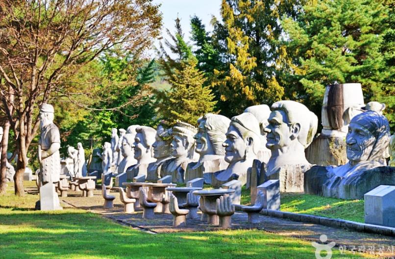 음성 큰바위얼굴 테마파크 이미지 3