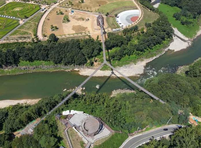 포천 한탄강 Y자형 출렁다리 이미지 4